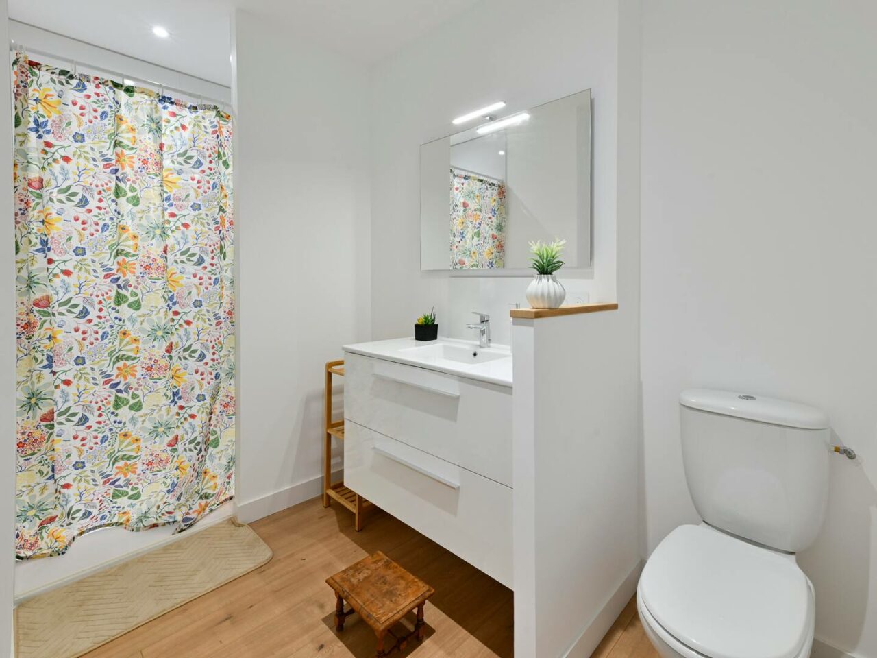 fcc89df6-a9de-45ef-8e4b-ac093c5d7549